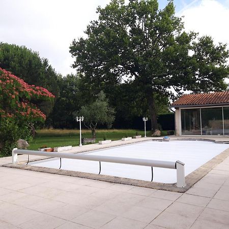 فندق Domaine Fontcouverte Fontcouverte  المظهر الخارجي الصورة